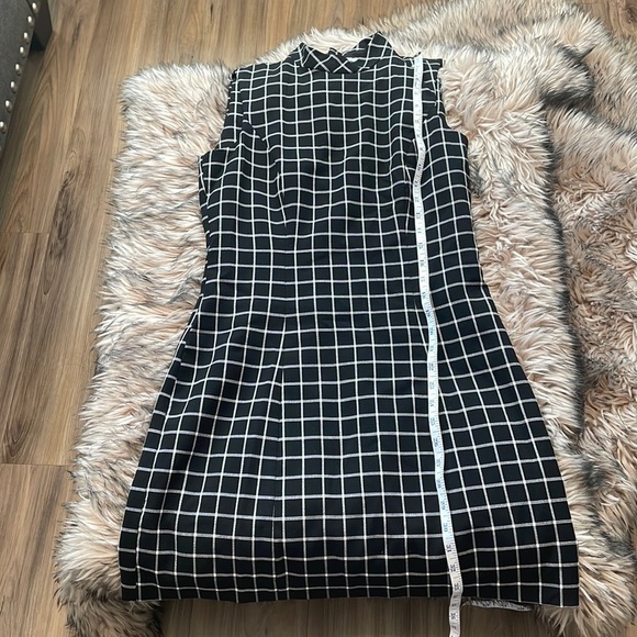 H&M dress - Picture 1 of 4